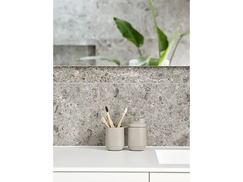 מחזיק למברשת אסלה Time - אפור בטון Zone Denmark