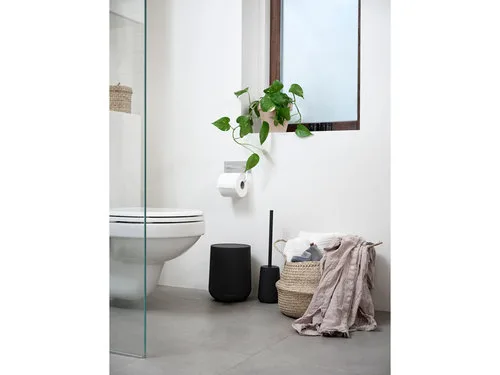 מברשת אסלה Nova One - שחור Zone Denmark