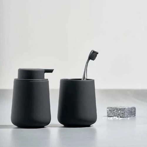 דיספנסר לסבון נוזלי Nova One - שחור Zone Denmark