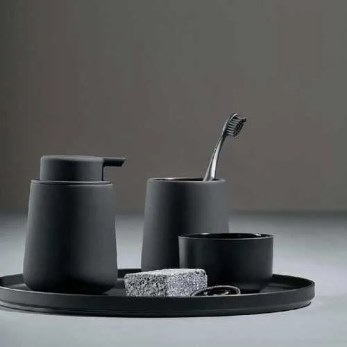 דיספנסר לסבון נוזלי Nova One - שחור Zone Denmark