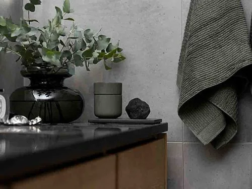 דיספנסר לסבון נוזלי UME - ירוק זית Zone Denmark