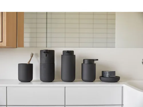 מארז אביזרי אמבט מסדרת UME - שחור Zone Denmark