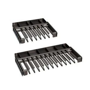 מתקן נשלף למכנסיים עם קולבים נשלפים וקופסאות אחסון,