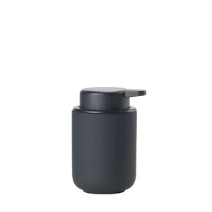 דיספנסר לסבון נוזלי UME - שחור Zone Denmark